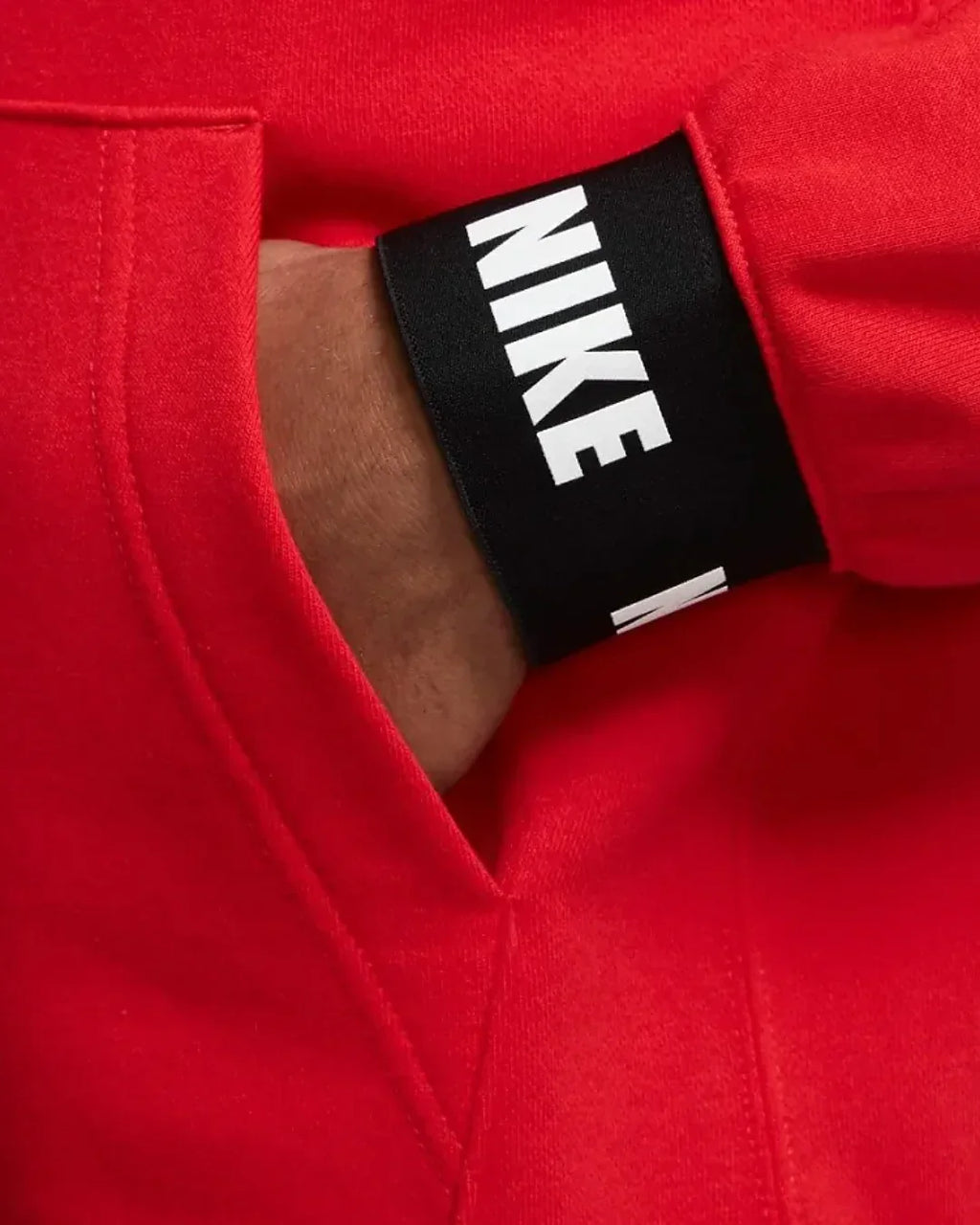 Sweatshirt Nike Essentials - Rouge/Noir