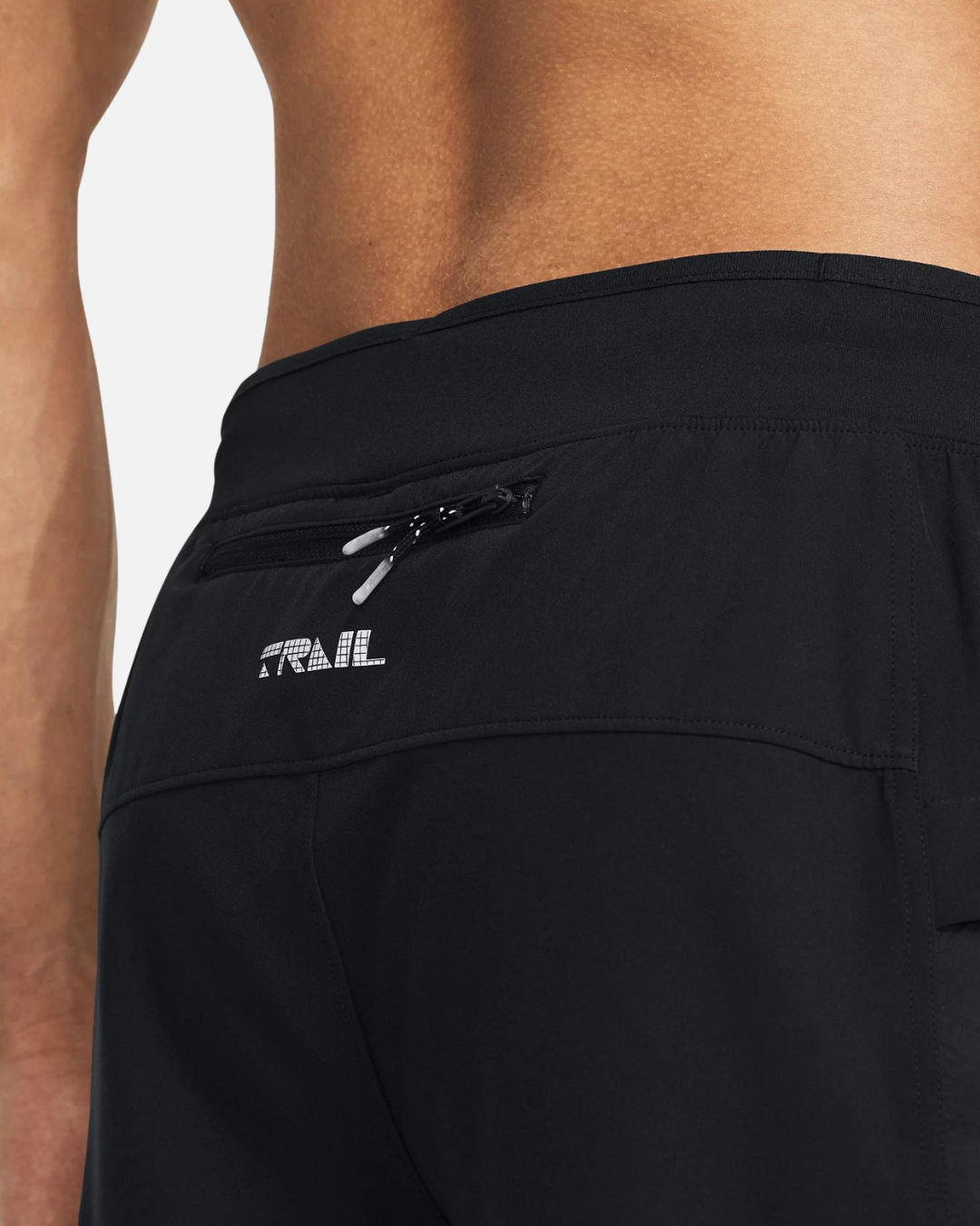 Short Under Armour Launch Trail- Noir