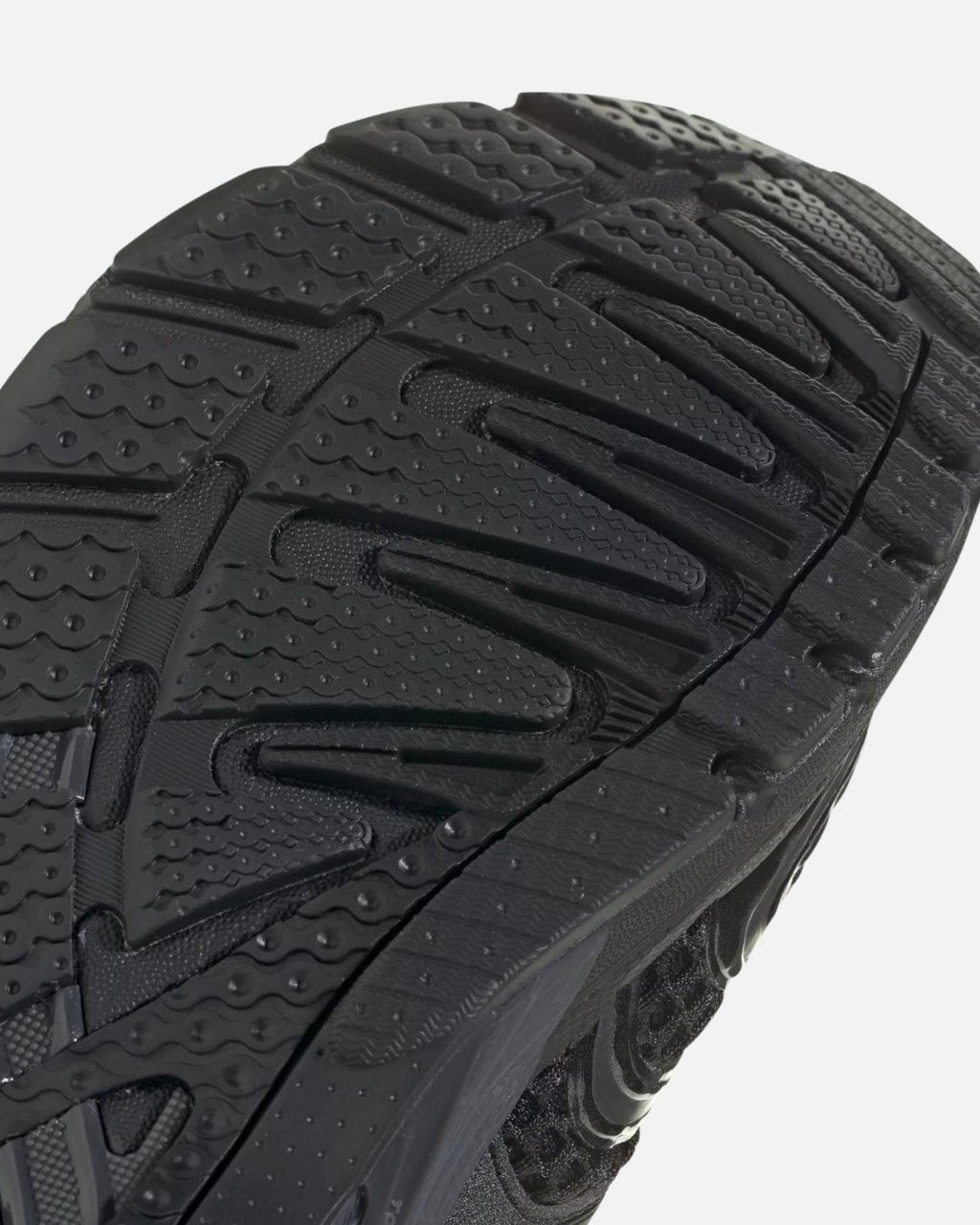 Adidas Adistar Control 5 - Noir