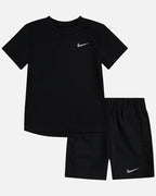 Ensemble Nike de t-shirt et Shorts BEBE - Noir