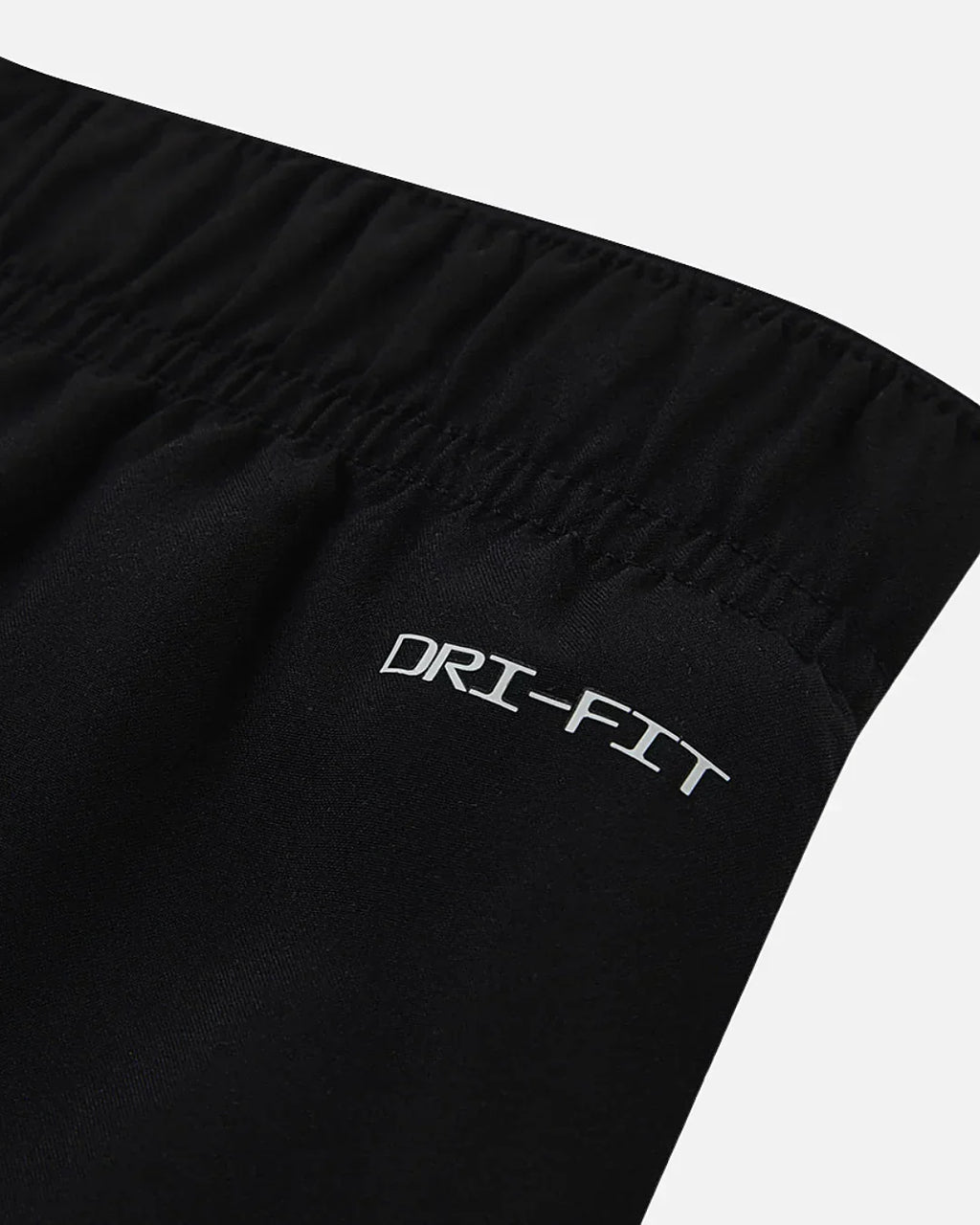 Ensemble Nike de t-shirt et Shorts BEBE - Noir