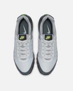 Nike Air Max Invigor - Gris/Vert
