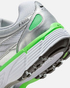 Nike P-6000 SE - Gris/Vert