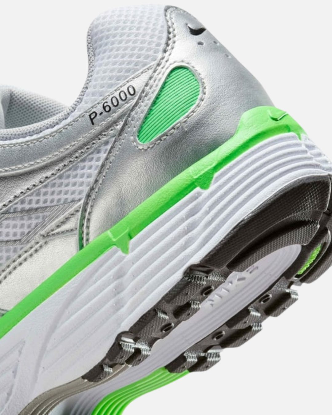 Nike P-6000 SE - Gris/Vert