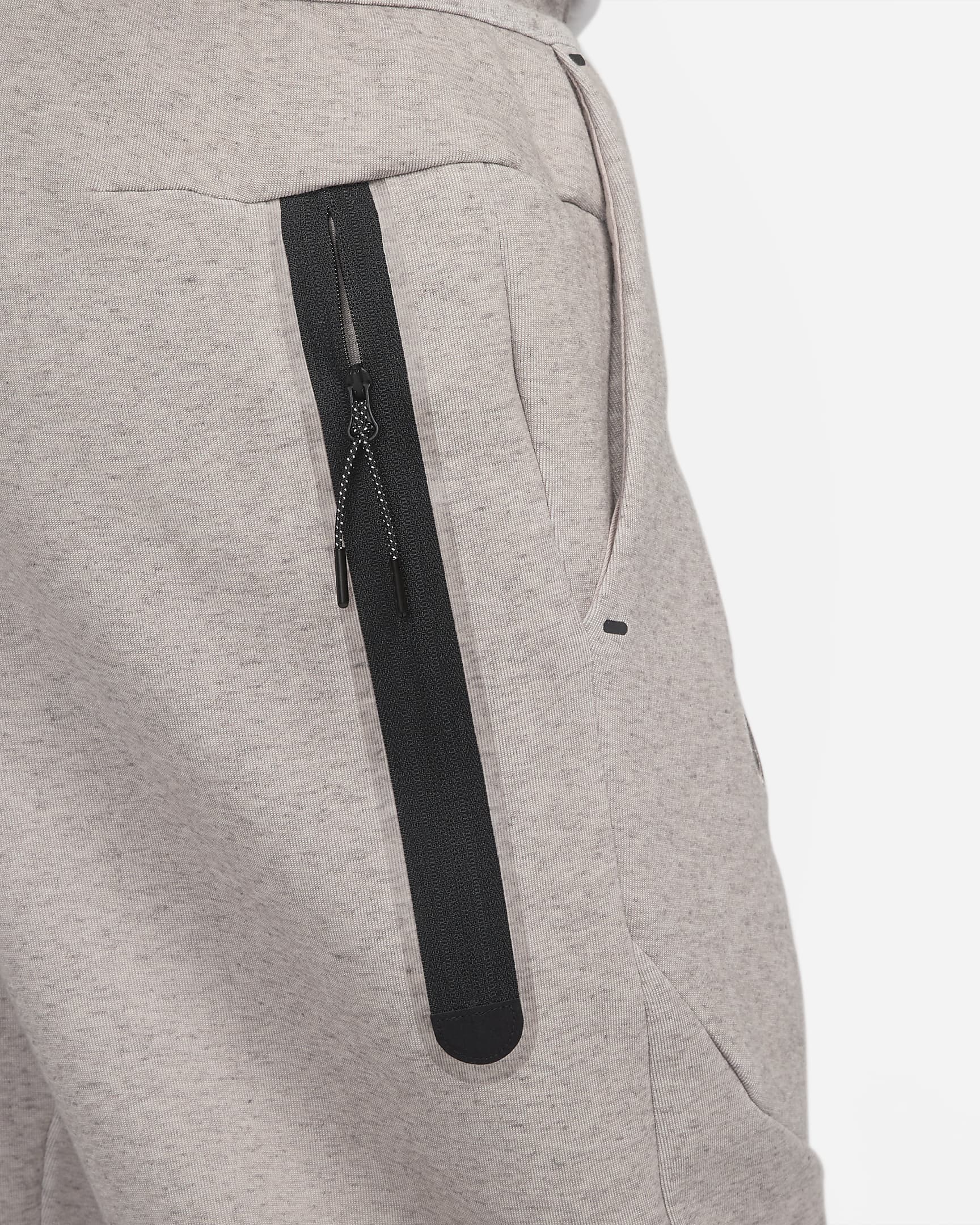 Pantalon Tottenham Hotspur Tech Fleece - Taupe