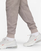 Pantalon Tottenham Hotspur Tech Fleece - Taupe