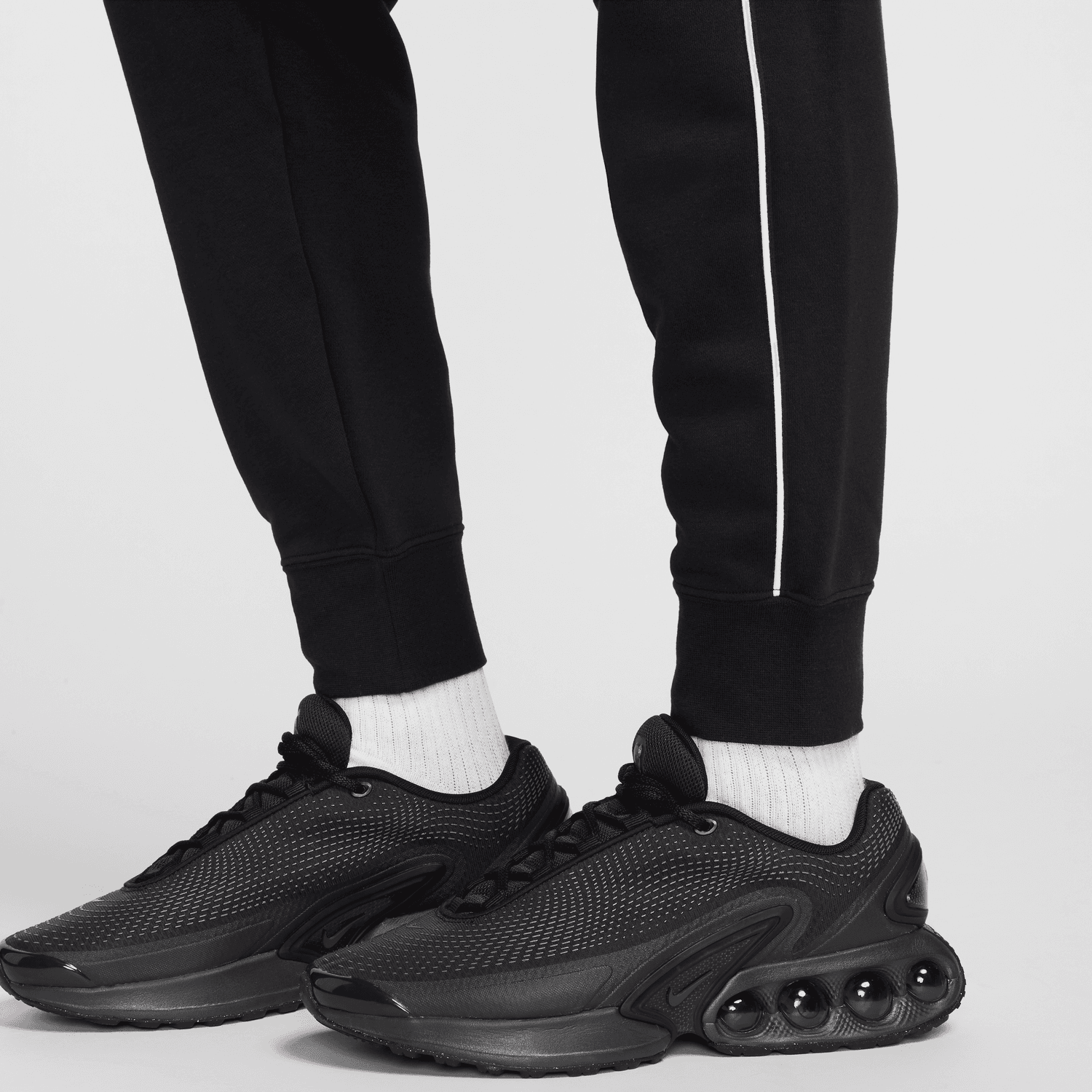 Pantalon Nike Air Cargo - Noir/Doré