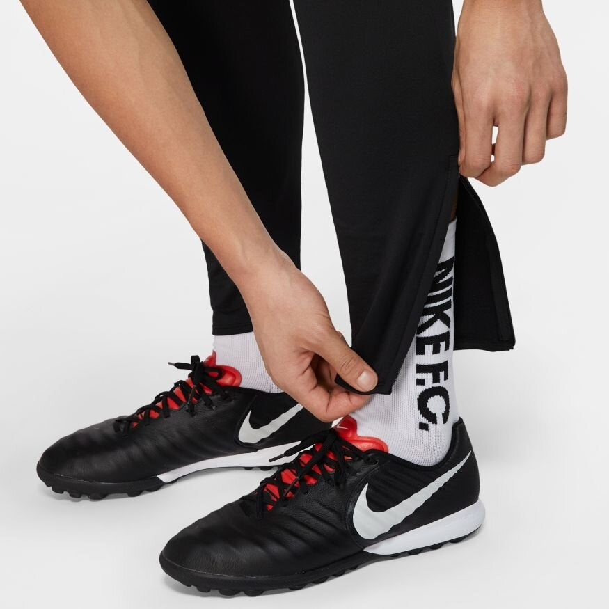 Pantalon Nike FC Essential - Noir