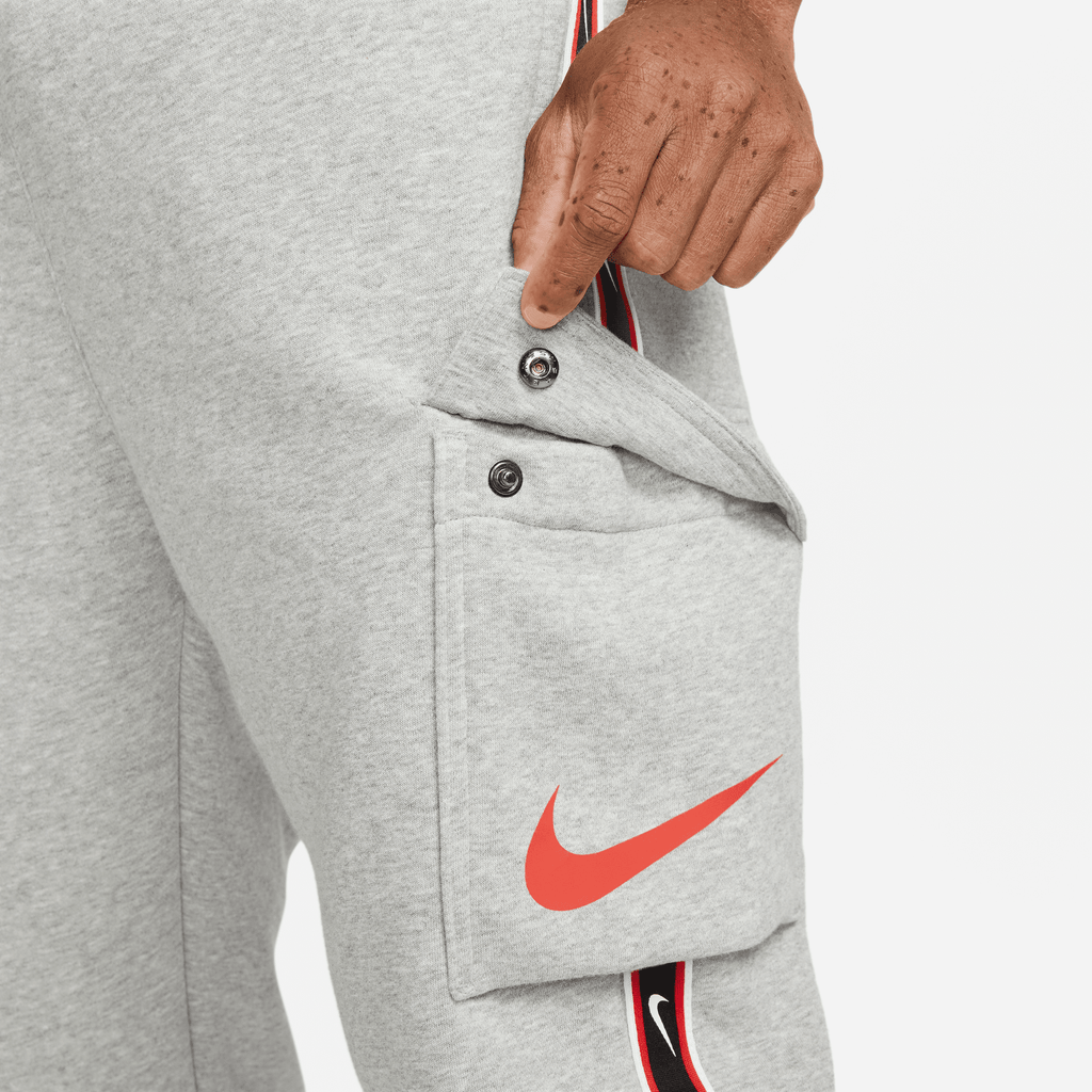 Pantalon Nike Sportswear Repeat - Gris/Noir/Rouge