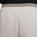 Pantalon Nike Tech Fleece - Gris