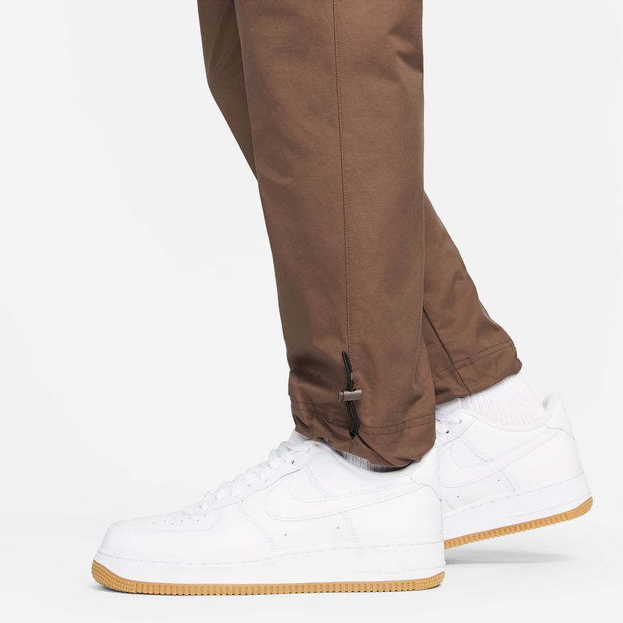 Pantalon tissé Nike Sportswear Repeat - Marron