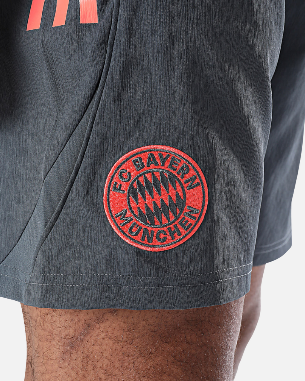 Short d'entraînement FC Bayern Munich 2025/2026 - Gris